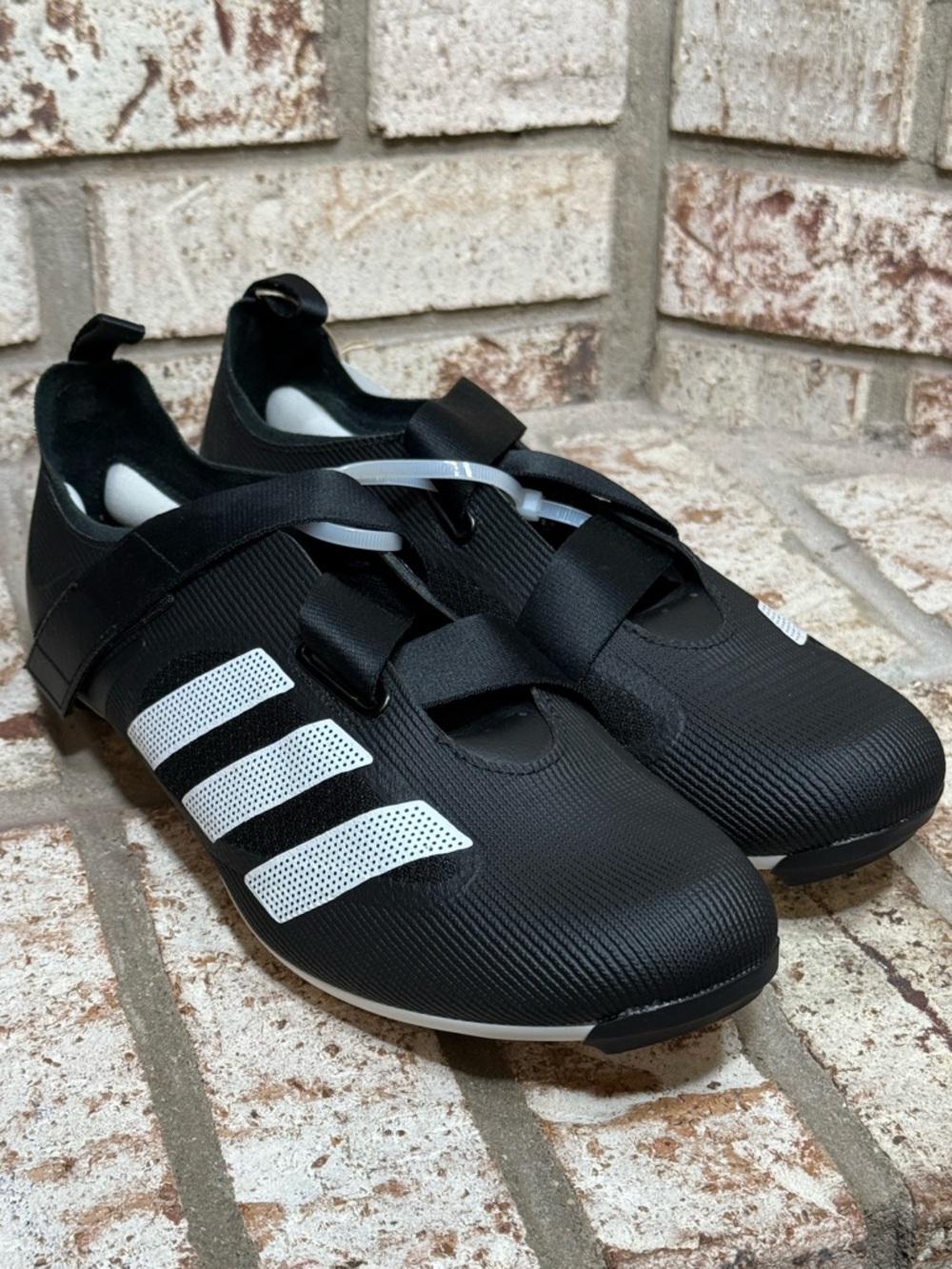 adidas Black Cycling Shoes with White Three-Stripe GX6544 Men’s 8/Women’s 9